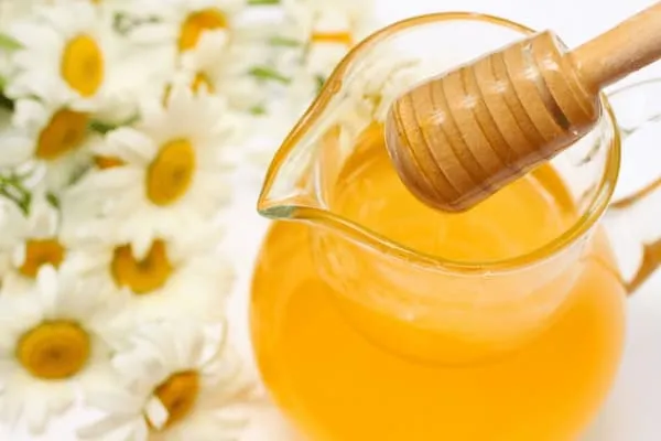 قیمت خرید عسل یونجه طبیعی + طرز تهیه